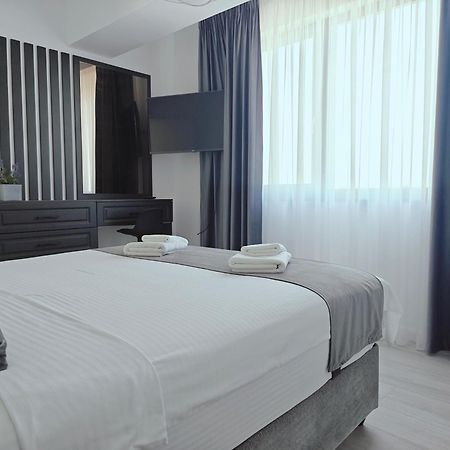 Mamaia Nord Vip Aparthotel Năvodari Εξωτερικό φωτογραφία