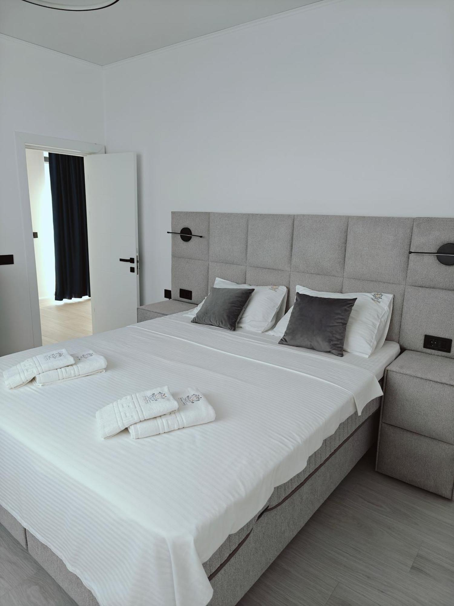 Mamaia Nord Vip Aparthotel Năvodari Εξωτερικό φωτογραφία